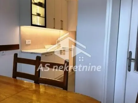 Izdavanje, trosoban stan, 80m², Novi Beograd Sve Podlokacije, Beograd - image 11