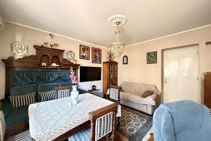 Sale, three bedroom apartment, 90m², Crveni Krst, Beograd