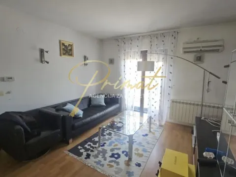 Sale, house, 254m², Palilula Sve Podlokacije, Beograd - image 2