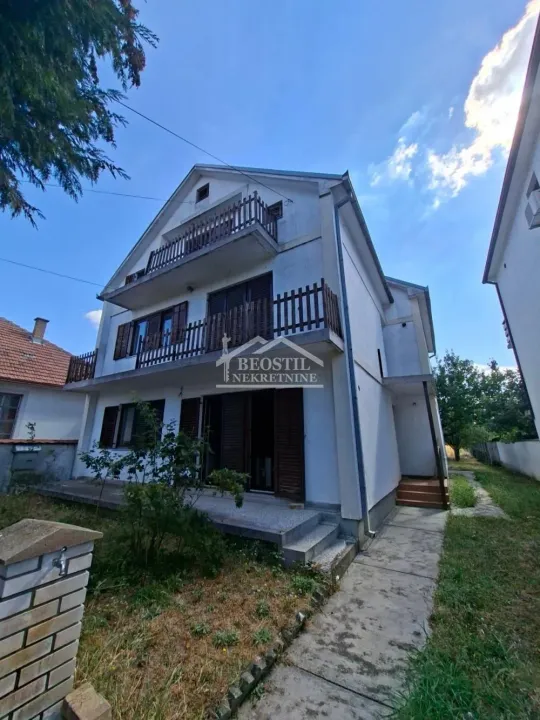Prodaja, kuća, 320m², Nova Pazova, Stara Pazova