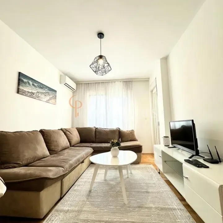 Izdavanje, stan, 40m², Ljubović, Podgorica