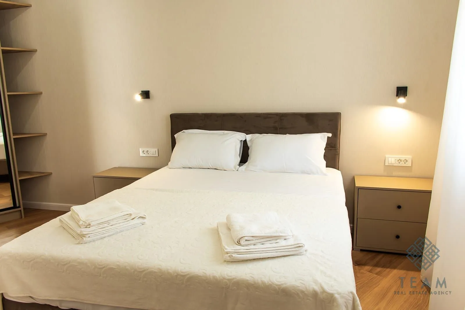 Rent, one bedroom apartment, 60m², Radanovići, Kotor