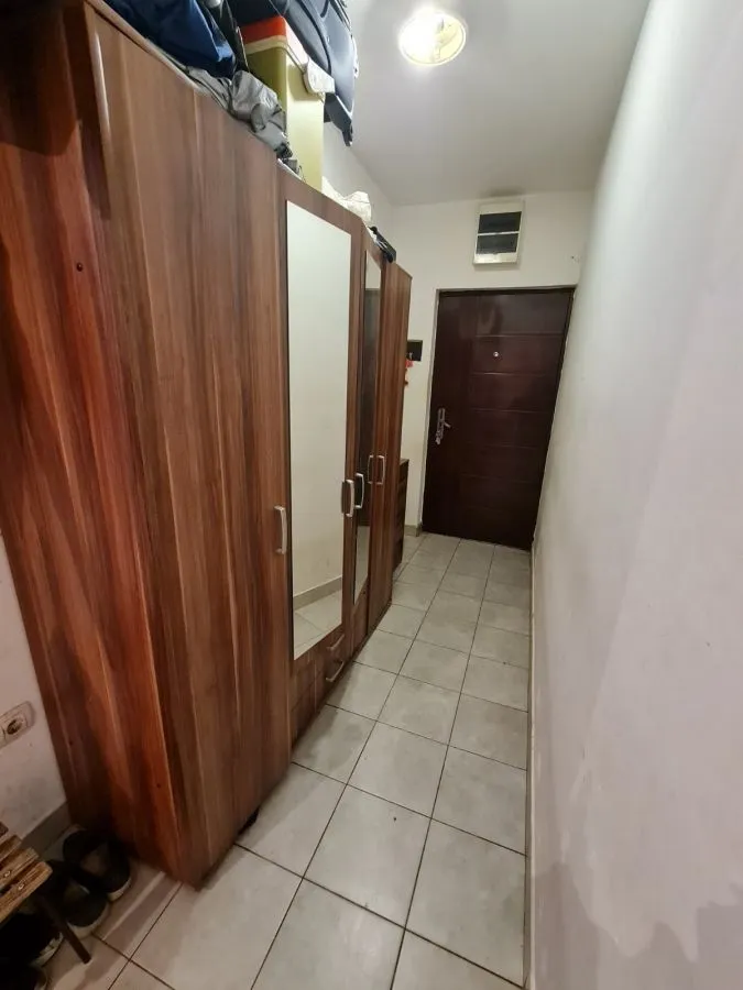 Prodaja, trosoban stan, 64m², Petrovaradin, Novi Sad