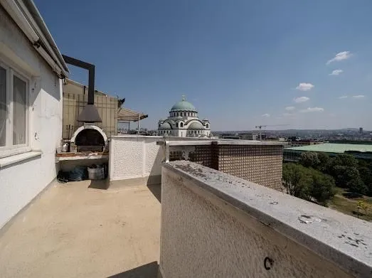 Izdavanje, trosoban stan, 65m², Vračar Hram, Vračar Sve Podlokacije