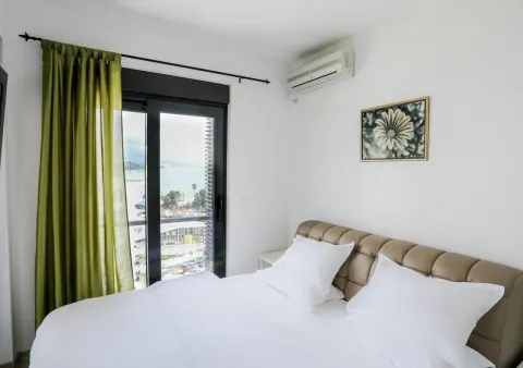Rent, one bedroom apartment, 52m², Centar, Budva - image 4