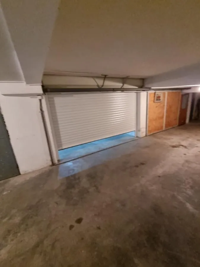 Rent, parking/garage, 32m², Grbavica, Novi Sad Sve Podlokacije