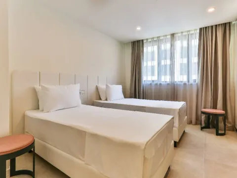 Prodaja, dvosoban stan, 107m², Rafailovići, Budva - image 6