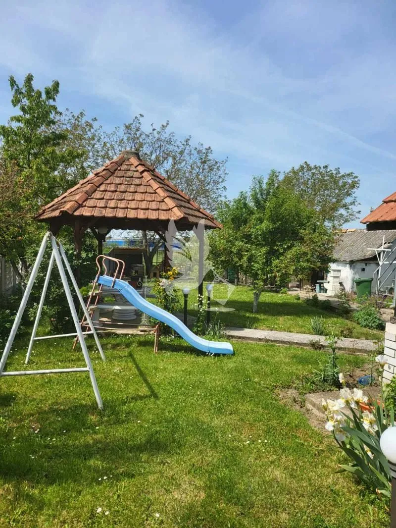 Prodaja, kuća, 91m², Centar Sve Podlokacije, Beograd