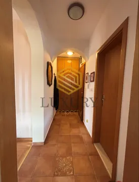 Prodaja, jednosoban stan, 46m², Stari Aerodrom, Podgorica - image 10