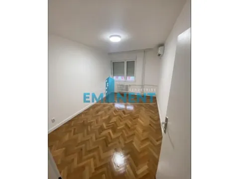 Izdavanje, dvosoban stan, 54m², Čubura, Beograd - image 5