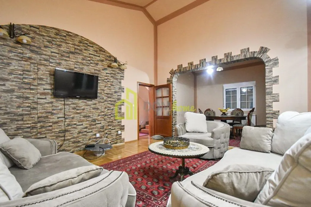 Rent, house, 160m², Tuzi, Podgorica