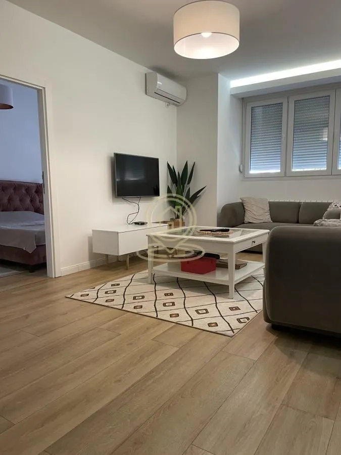 Rent, two bedroom apartment, 47m², Voždovac Sve Podlokacije, Beograd