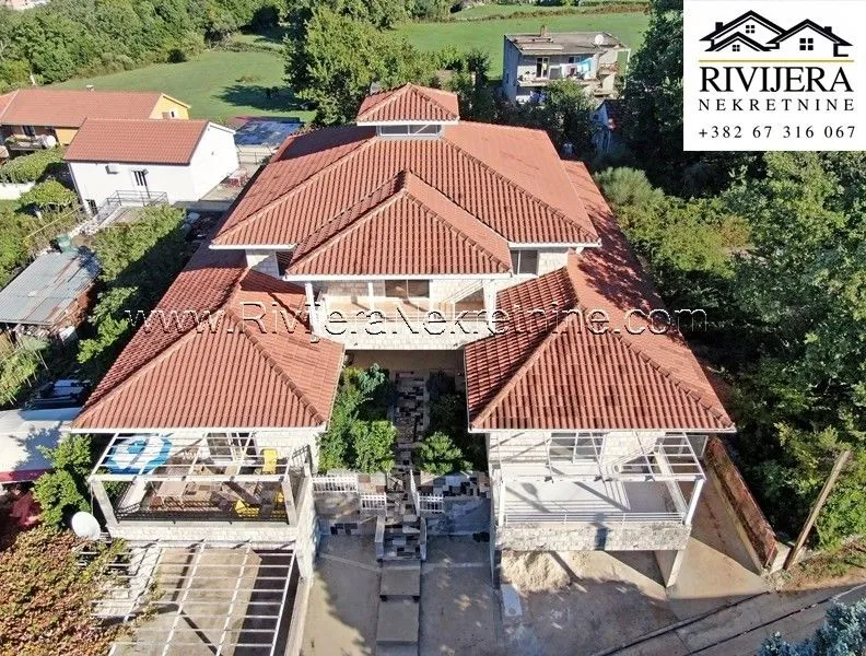 Prodaja, kuća, 400m², Podi, Herceg Novi