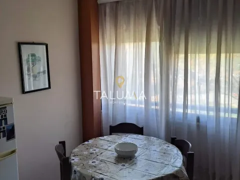 Izdavanje, jednosoban stan, 50m², Blok 5, Podgorica - image 2