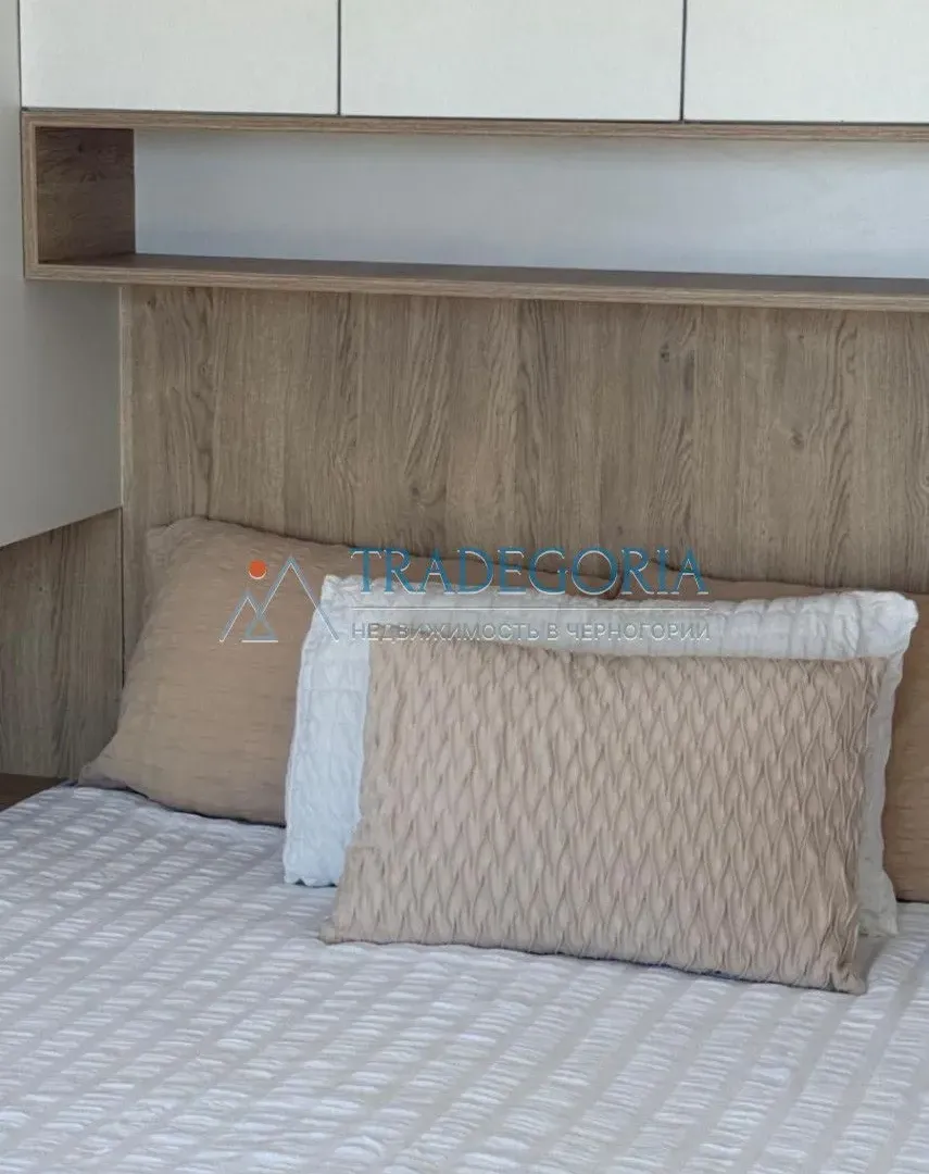 Prodaja, dvosoban stan, 70m², Tivat, Crna Gora