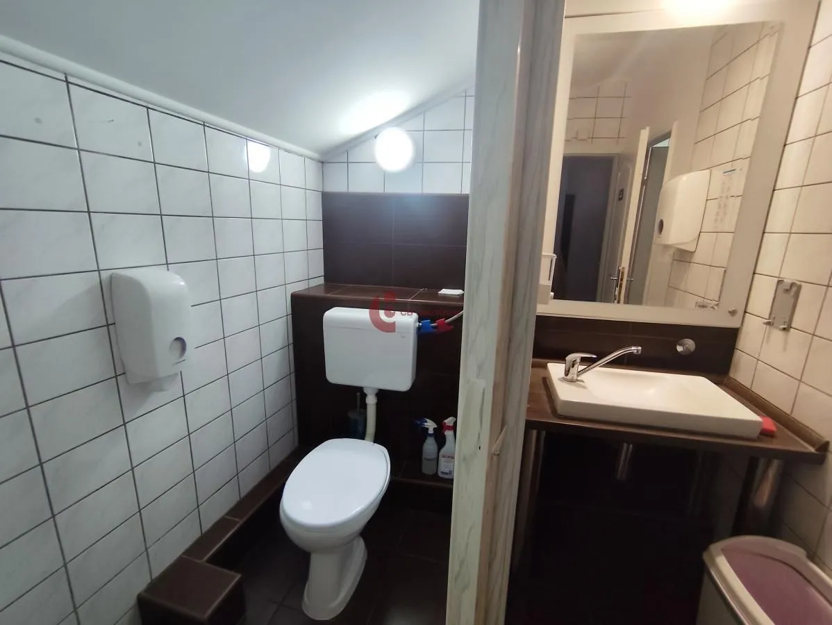 Rent, office space, 320m², Centar, Subotica