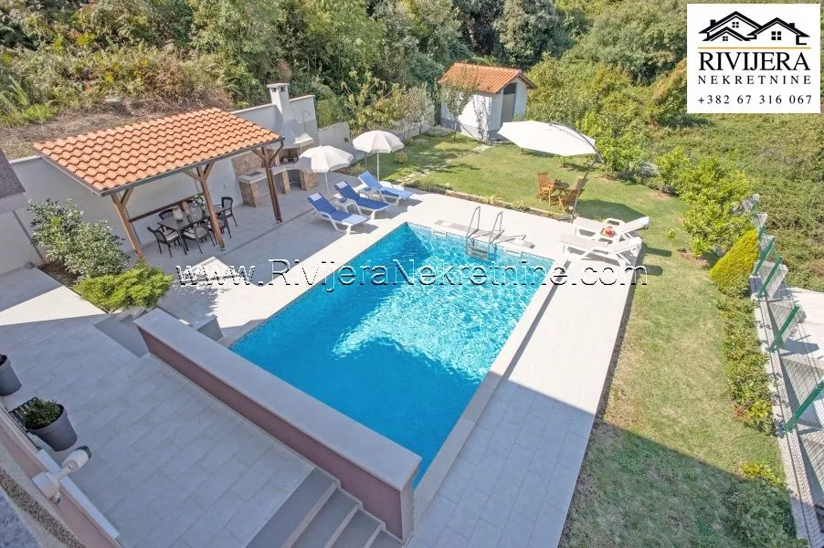 Prodaja, kuća, 272m², Baošići, Herceg Novi