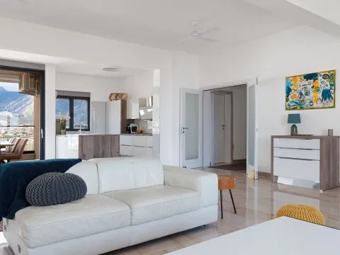 Prodaja, dvosoban stan, 296m², Bar, Crna Gora - image 27