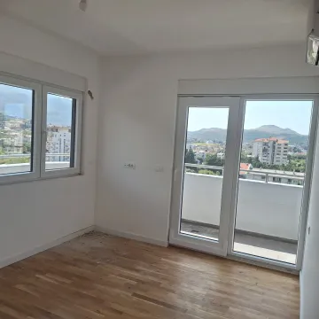 Sale, three bedroom apartment, 110m², Bar, Crna Gora - image 8