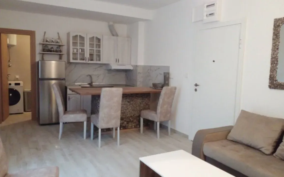 Prodaja, jednosoban stan, 54m², Dobrota, Kotor