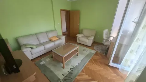 Izdavanje, dvosoban stan, 56m², Centar, Novi Sad - image 3