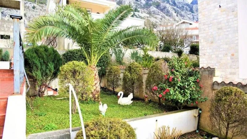 Sale, house, 282m², Dobrota, Kotor