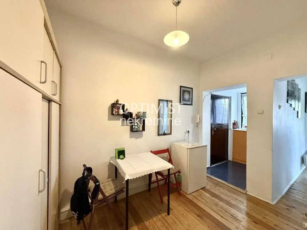 Sale, one bedroom apartment, 43m², Stari Grad, Beograd