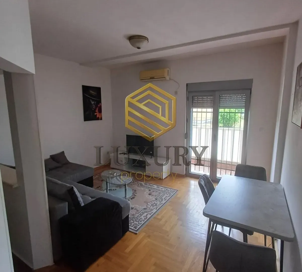 Rent, one bedroom apartment, 45m², Stari Aerodrom, Podgorica