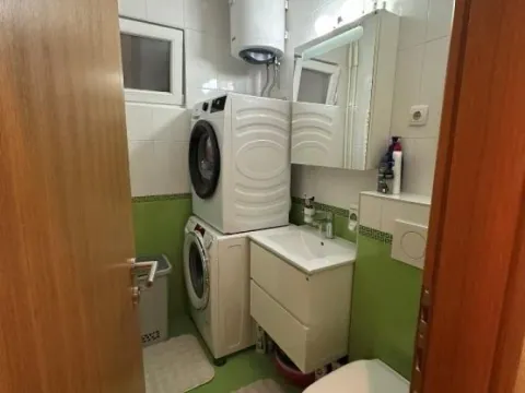 Sale, four bedroom apartment, 98m², Vidikovački venac, Rakovica - image 11