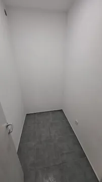 Izdavanje, trosoban stan, 89m², Petrovaradin, Novi Sad - image 17