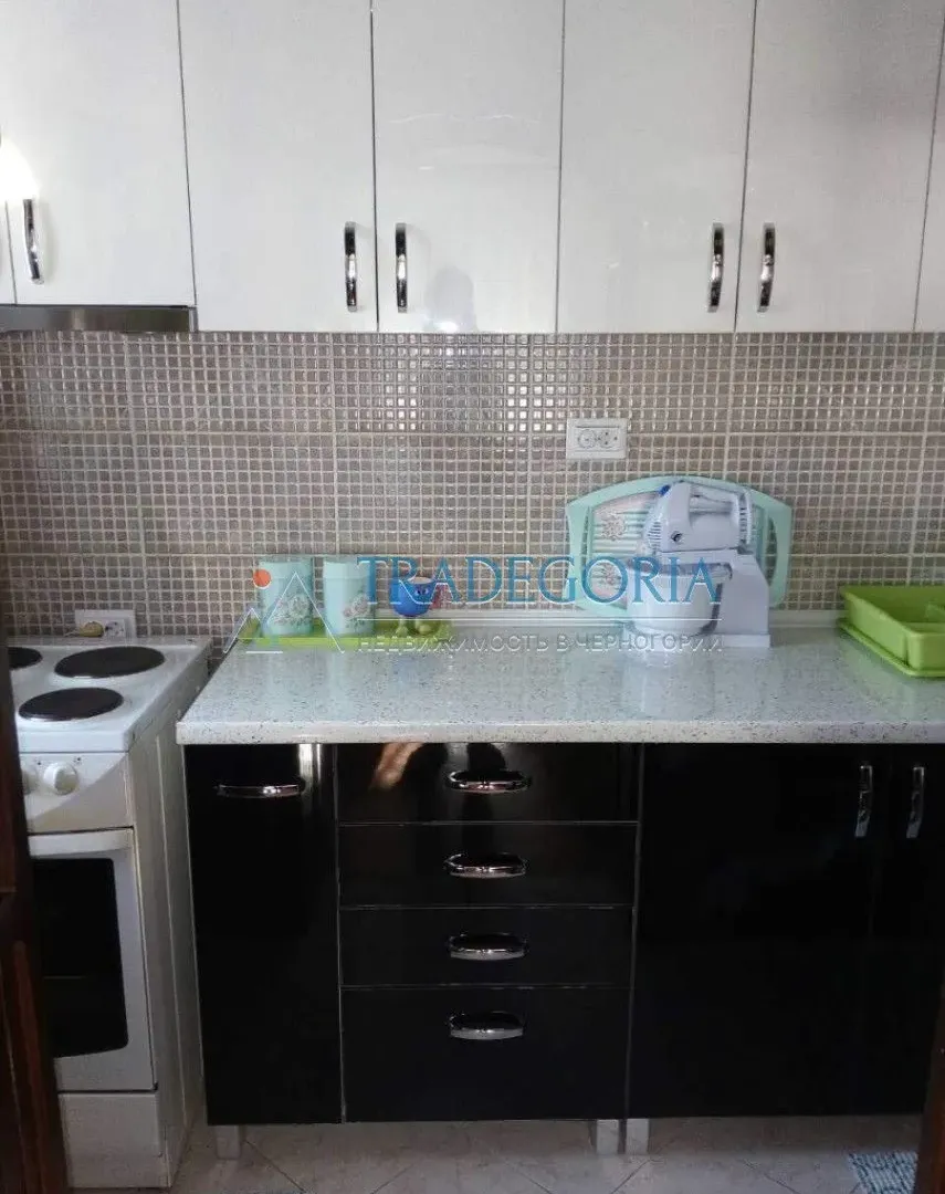 Prodaja, dvosoban stan, 60m², Bar, Crna Gora