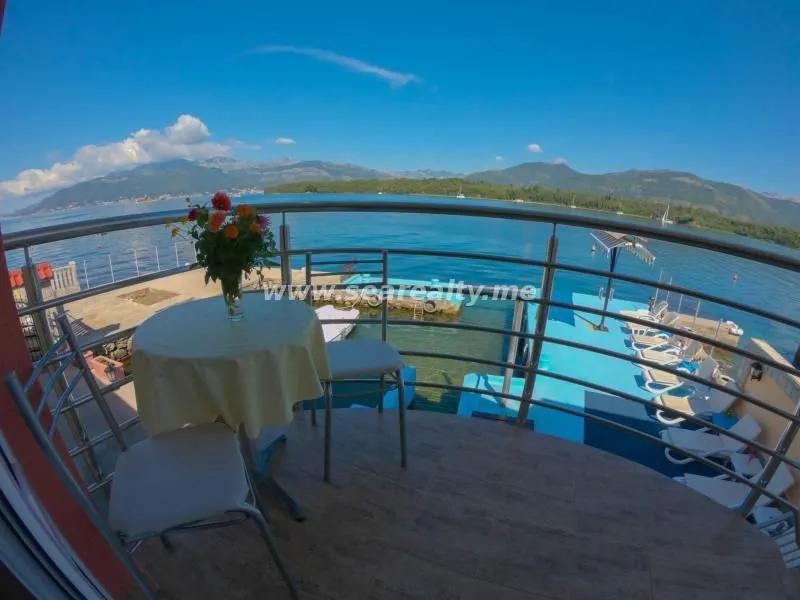 Prodaja, kuća, 160m², Đuraševići, Tivat