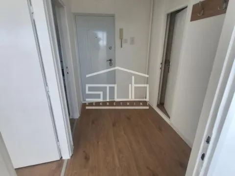 Izdavanje, dvosoban stan, 60m², Banovo Brdo, Beograd - image 2