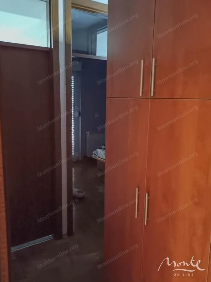 Prodaja, dvosoban stan, 96m², Stari Aerodrom, Podgorica