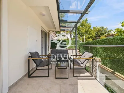 Rent, house, 513m², Dedinje Sve Podlokacije, Beograd - image 17