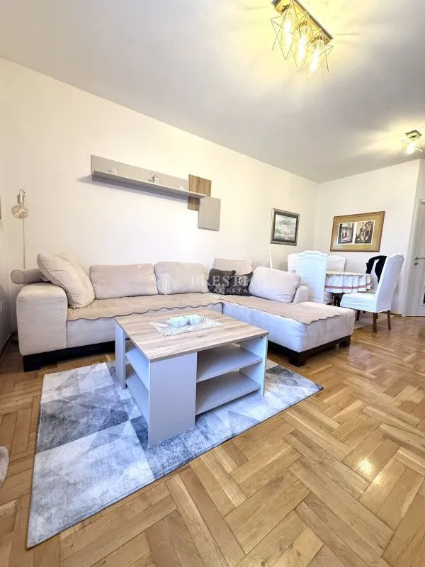 Rent, one bedroom apartment, 56m², City Kvart, Podgorica