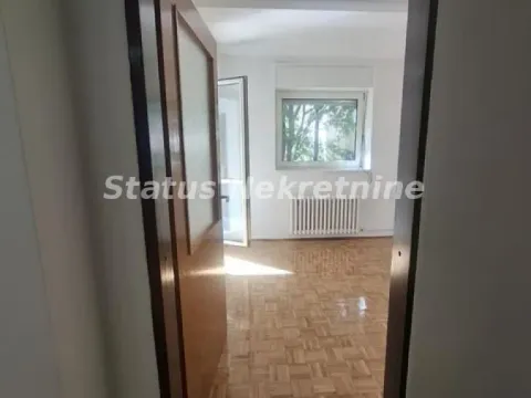 Izdavanje, dvosoban stan, 47m², Centar, Novi Sad - image 9
