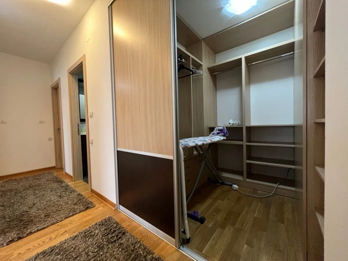 Rent, three bedroom apartment, 120m², City Kvart, Podgorica