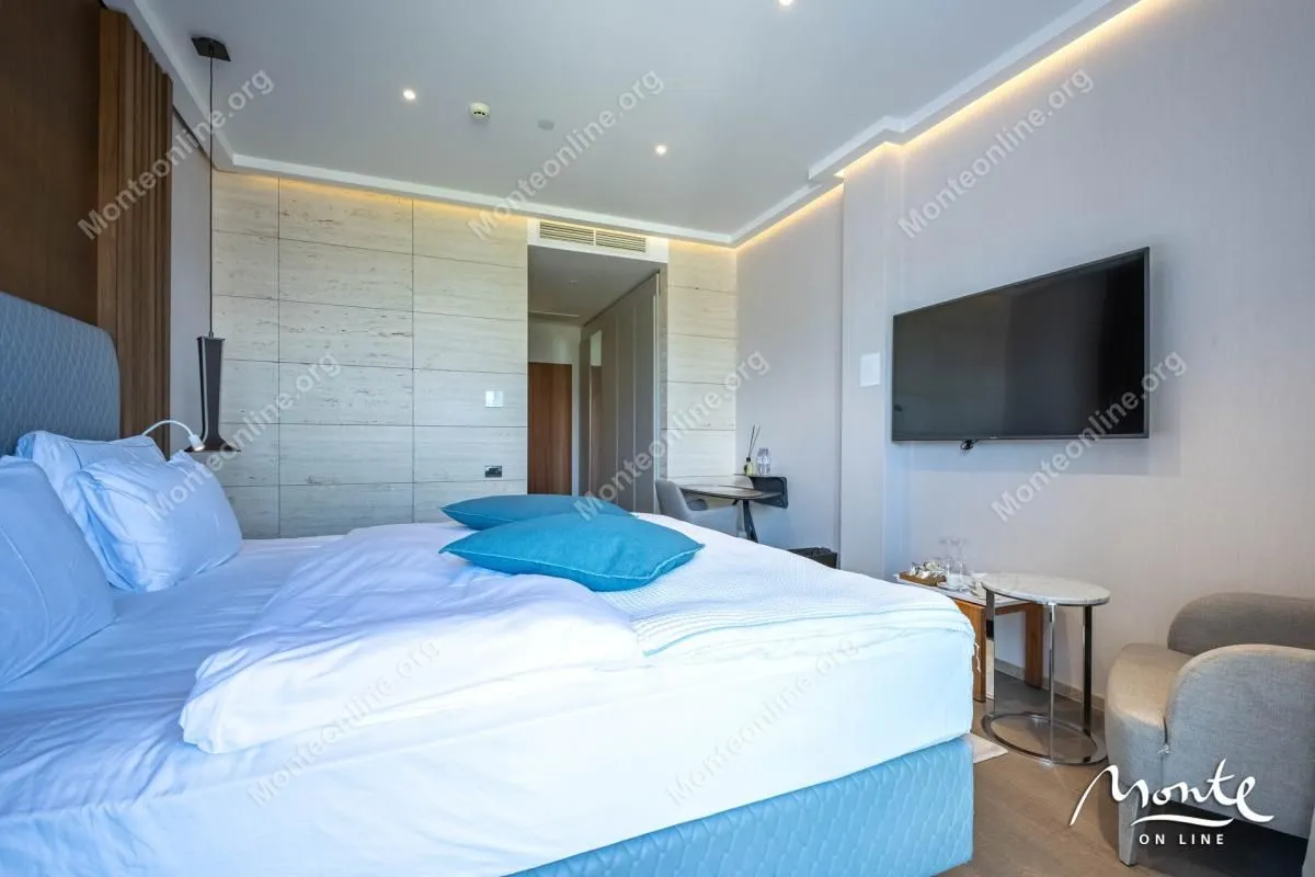 Prodaja, garsonjera, 32m², Bogišići, Tivat