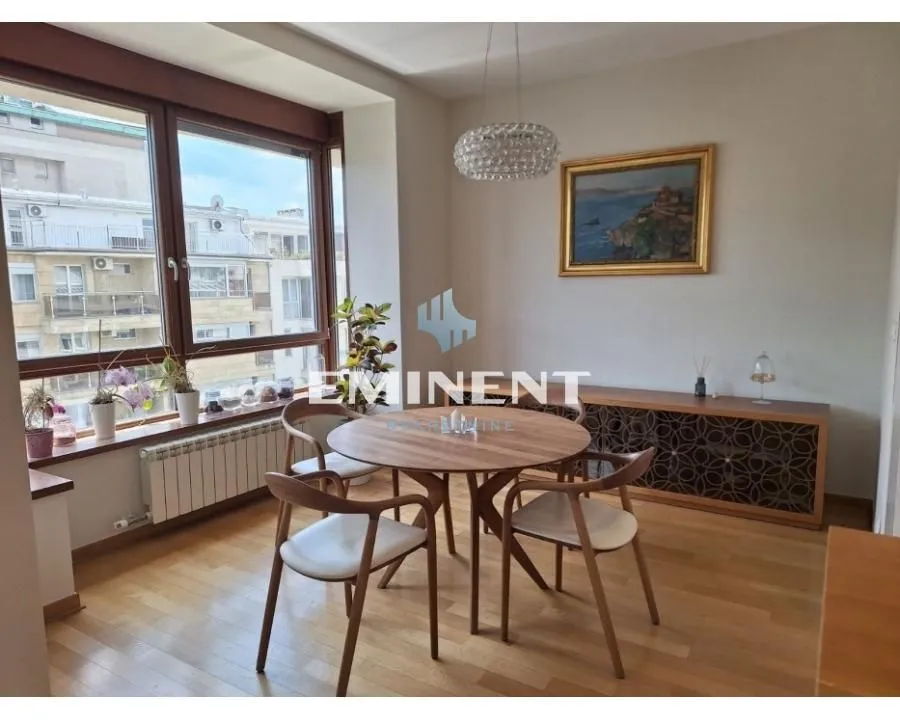 Izdavanje, trosoban stan, 102m², Vračar Hram, Vračar Sve Podlokacije