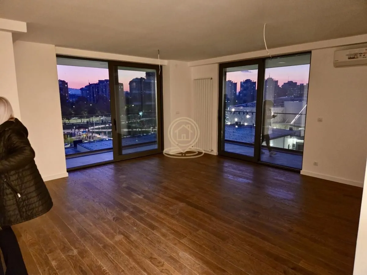 Sale, four bedroom apartment, 130m², Medijana, Niš