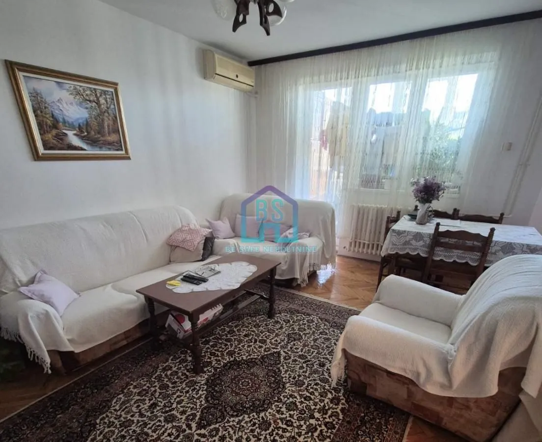 Prodaja, dvosoban stan, 52m², Bulevar Oslobodjenja, Novi Sad Sve Podlokacije