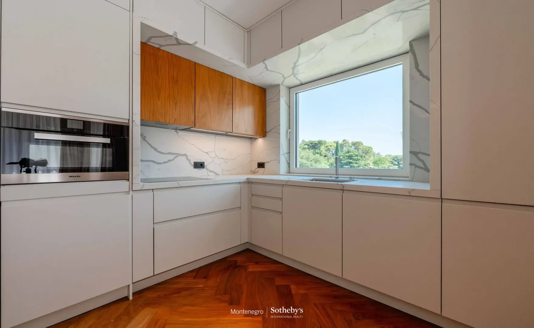 Prodaja, dvosoban stan, 168m², Porto Montenegro, Tivat