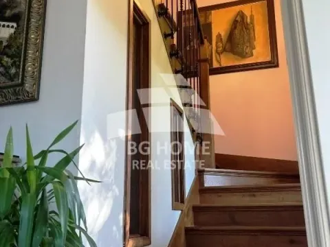 Prodaja, kuća, 290m², Radiofar, Surčin - image 5