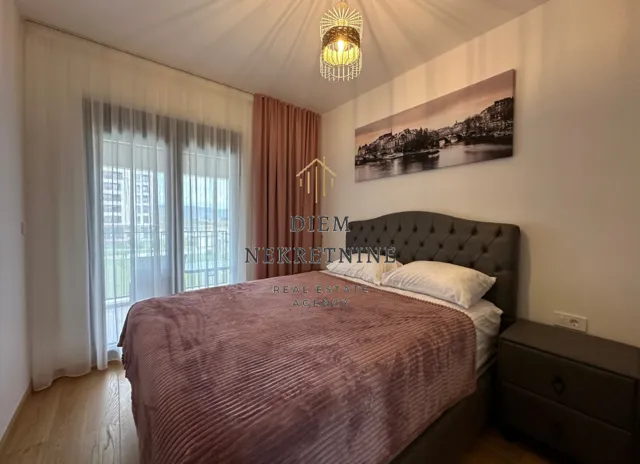 Izdavanje, jednosoban stan, 48m², City Kvart, Podgorica