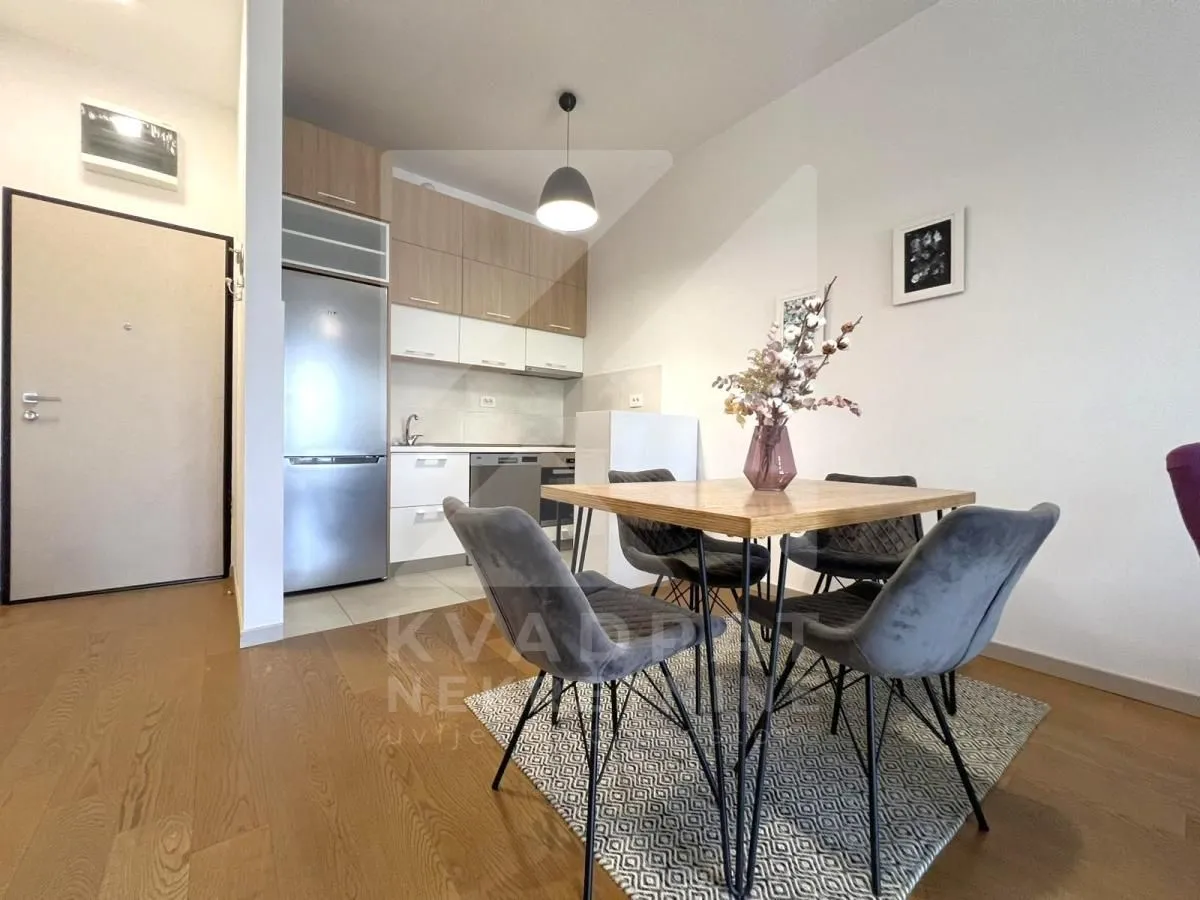 Rent, one bedroom apartment, 53m², Centar, Podgorica