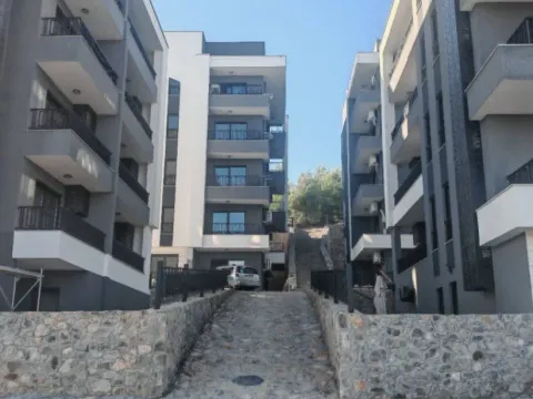 Prodaja, jednosoban stan, 45m², Gorica C, Podgorica