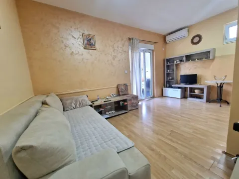 Izdavanje, jednosoban stan, 45m², Budva, Crna Gora - image 2