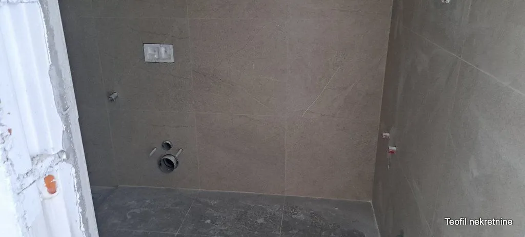 Prodaja, trosoban stan, 82m², Stari Banovci, Stara Pazova
