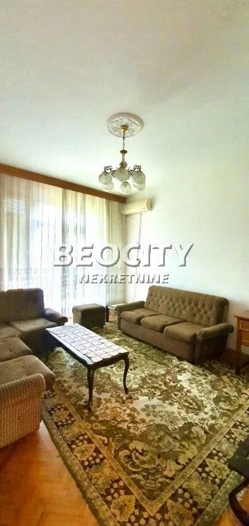 Izdavanje, trosoban stan, 85m², Centar, Novi Sad